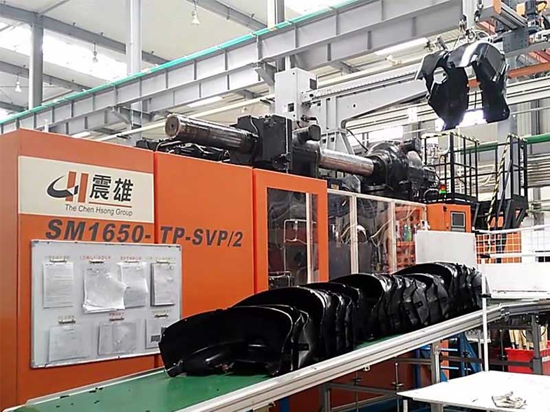 震雄注塑機螺桿打滑應該怎么處理?